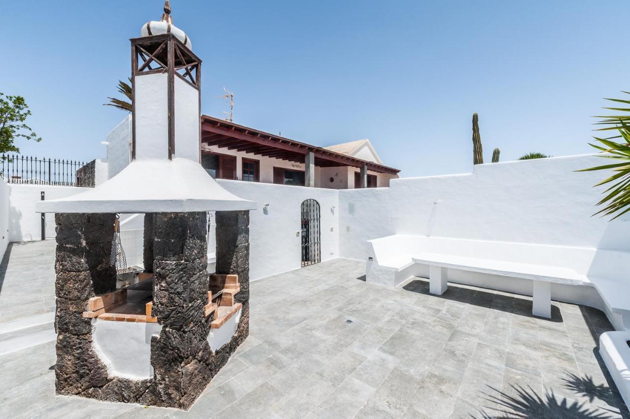 Magnifica Villa Al Lado Del Mar アレシフェ エクステリア 写真