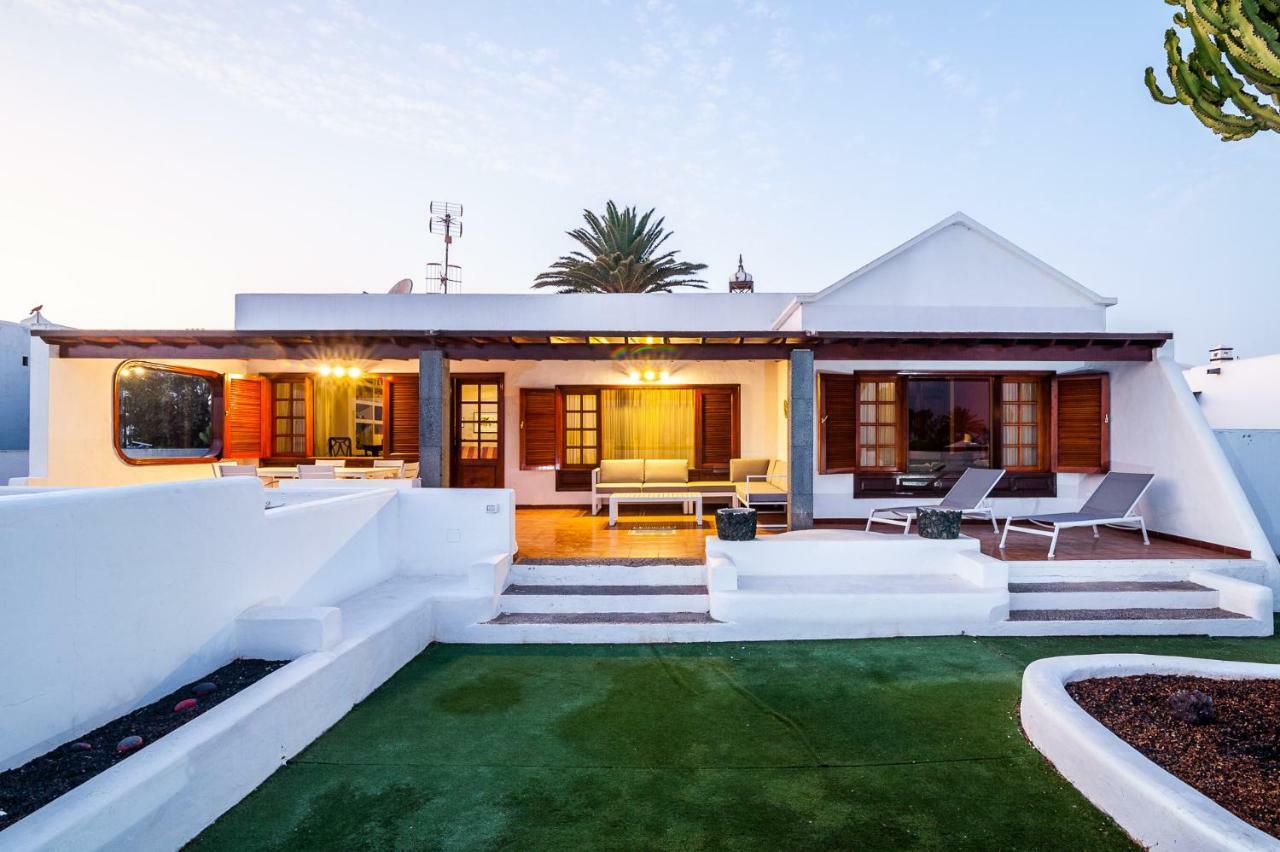 Magnifica Villa Al Lado Del Mar アレシフェ エクステリア 写真